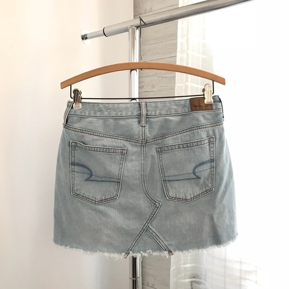 American Eagle Distressed Denim Mini Skirt - Picture 4 of 6